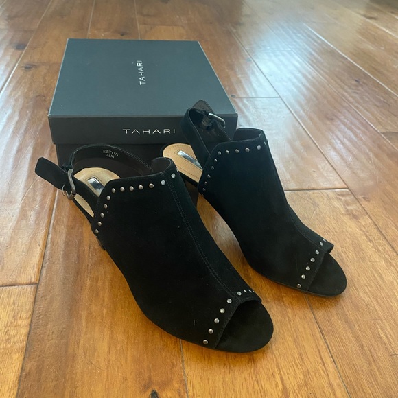 Tahari heels - Picture 2 of 5